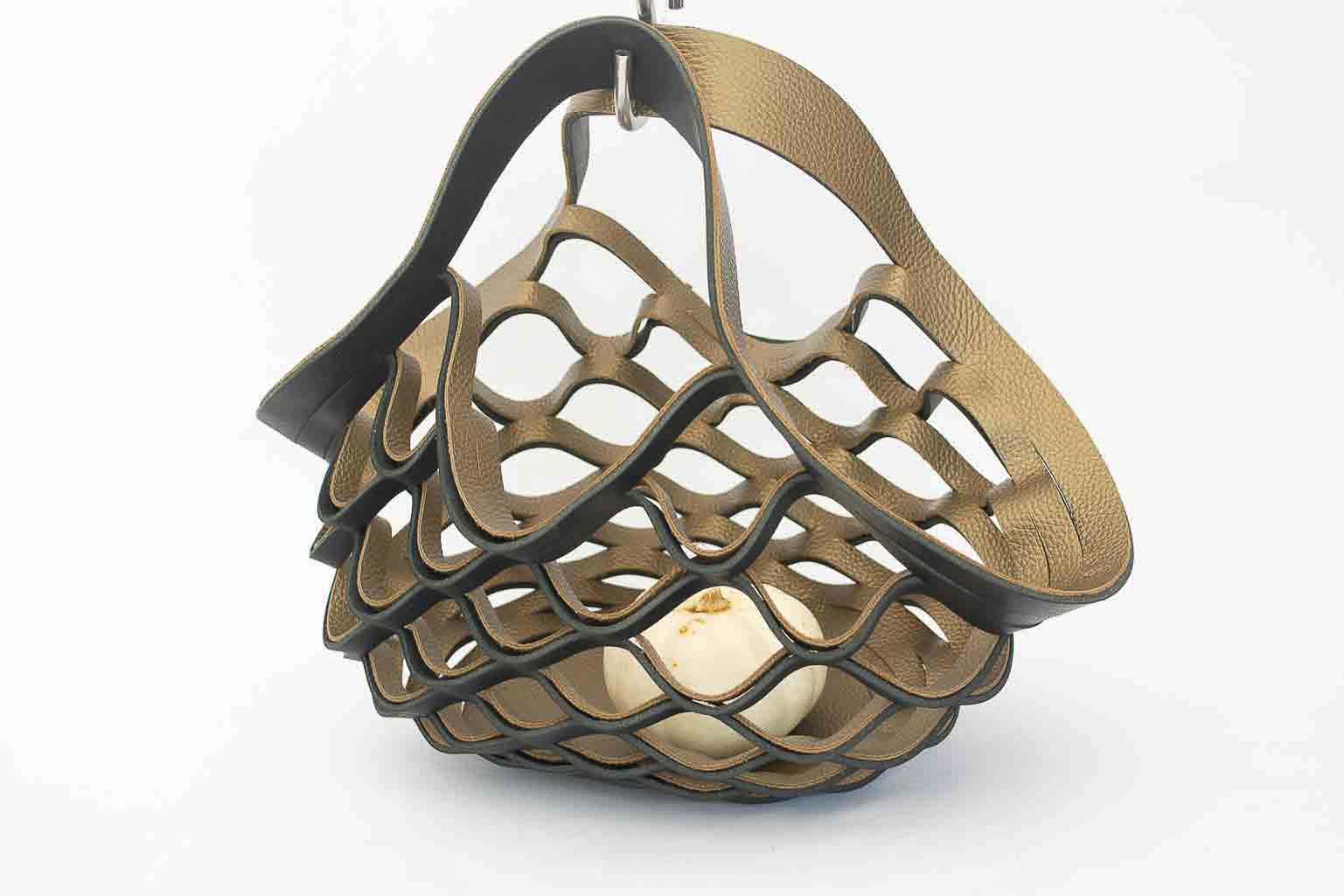 Die Zest Bag Schwarz und Bronze